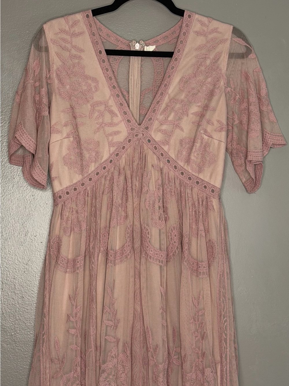 PinkBlush Boho Embroidered Floral Maxi Dress Effortless Elegance Fairytale Photo - Picture 4 of 12